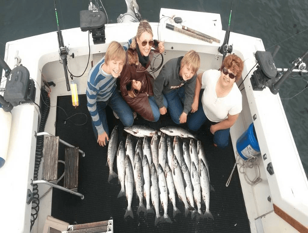 Six hour extended salmon charter image